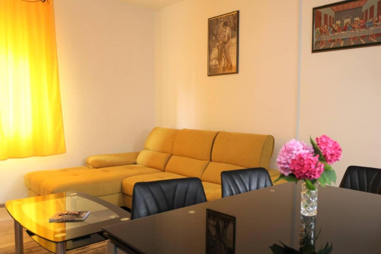 Mantenjin Apartman *